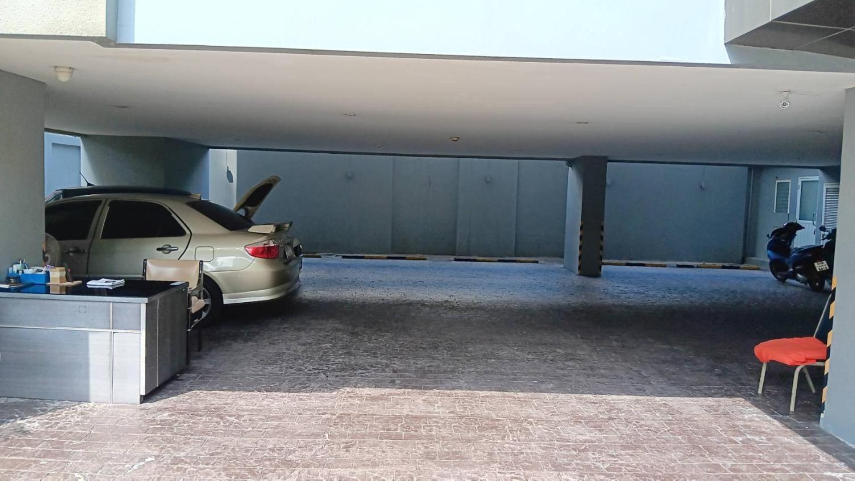 J Residence Thonglor 8 Banguecoque Exterior foto