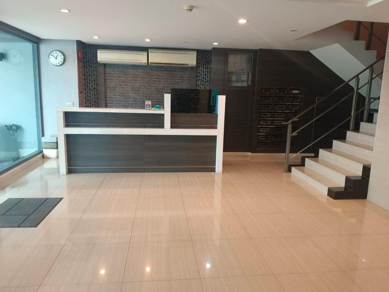 J Residence Thonglor 8 Banguecoque Exterior foto